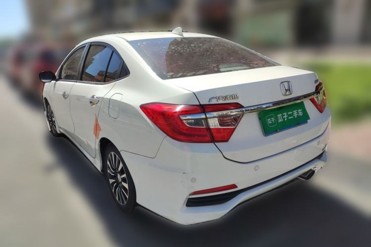 Used Honda Crider 2015 1.8L automatic luxury edition Rear Left 45 Deg