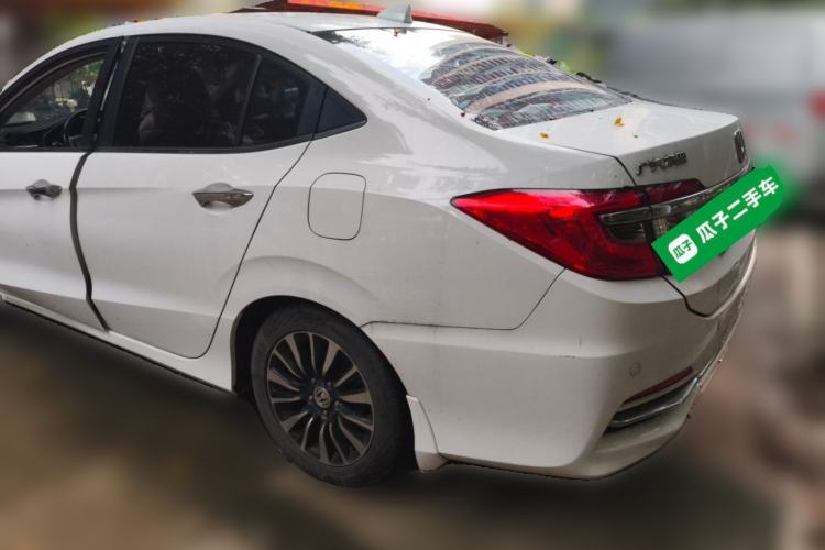 Used Honda Crider 2015 1.8L automatic luxury edition Rear Left 45 Deg