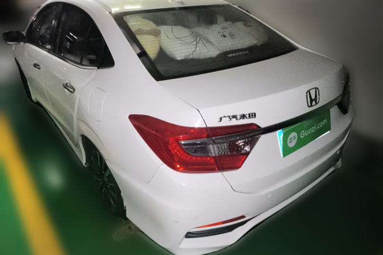 Used Honda Crider 2015 1.8L automatic luxury edition Rear Left 45 Deg