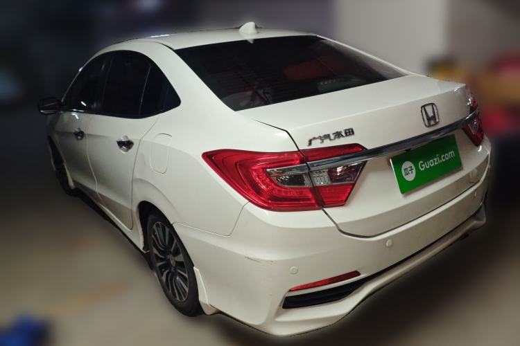 Used Honda Crider 2015 1.8L automatic luxury edition Rear Left 45 Deg