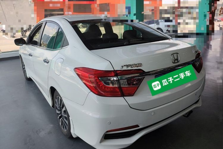 Used Honda Crider 2015 1.8L automatic luxury edition Rear Left 45 Deg