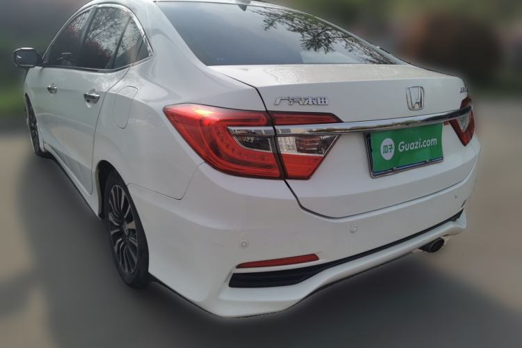 Used Honda Crider 2015 1.8L automatic luxury edition Rear Left 45 Deg