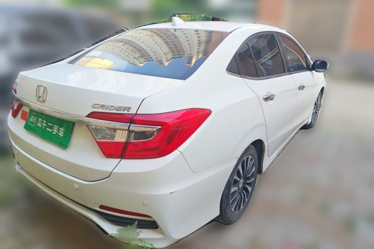 Used Honda Crider 2015 1.8L automatic luxury edition Rear Right 45 Deg