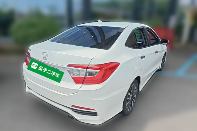 Used Honda Crider 2015 1.8L automatic luxury edition Rear Right 45 Deg
