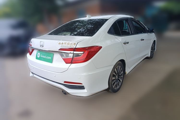 Used Honda Crider 2015 1.8L automatic luxury edition Rear Right 45 Deg