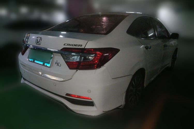 Used Honda Crider 2015 1.8L automatic luxury edition Rear Right 45 Deg