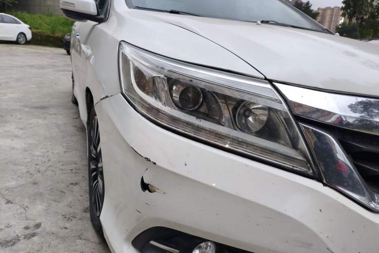 Used Honda Crider 2015 1.8L automatic comfort version Right Front Headlight