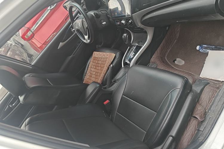 Used Honda Crider 2015 1.8L automatic comfort version Right Front Seat