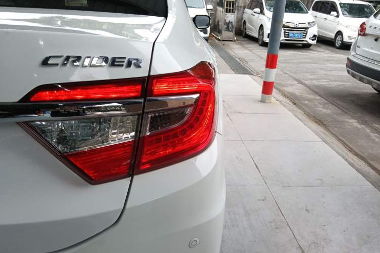 Used Honda Crider 2015 1.8L automatic luxury edition Right Rear Taillight