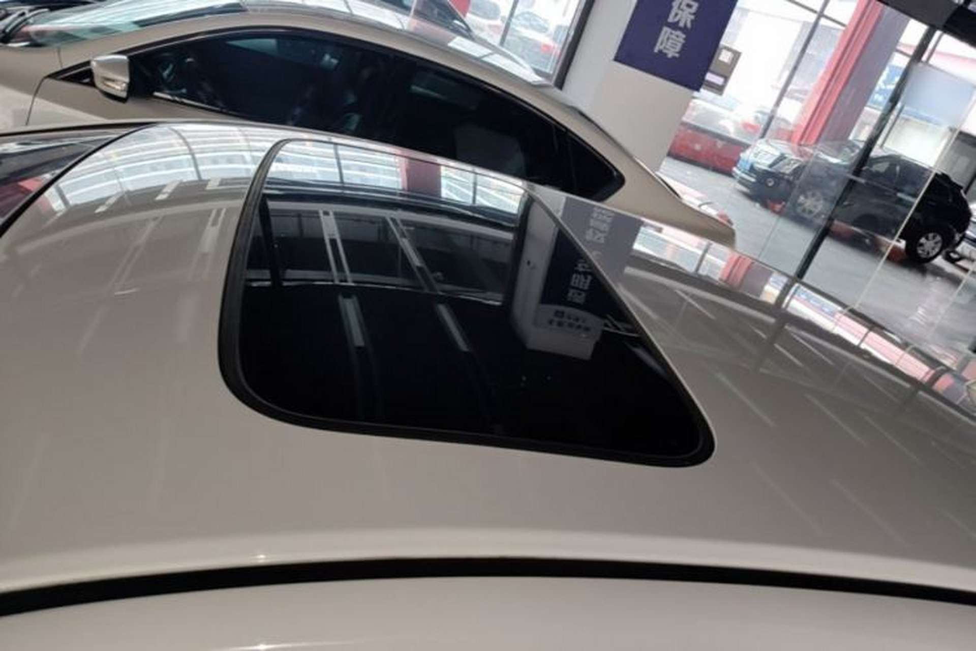 Used Honda Crider 2015 1.8L automatic luxury edition Roof