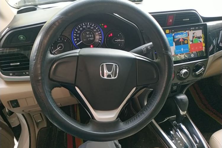 Used Honda Crider 2015 1.8L automatic comfort version Steering Wheel