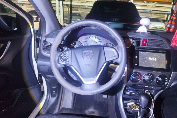 Used Honda Crider 2015 1.8L automatic luxury edition Steering Wheel
