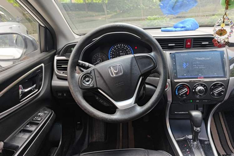Used Honda Crider 2015 1.8L automatic luxury edition Steering Wheel