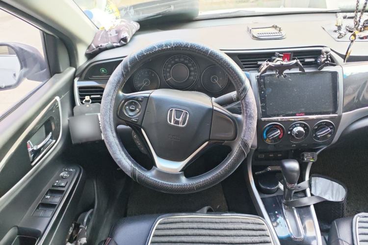 Used Honda Crider 2015 1.8L automatic luxury edition Steering Wheel