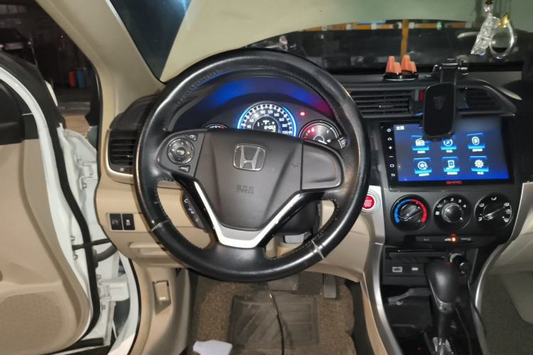 Used Honda Crider 2015 1.8L automatic luxury edition Steering Wheel