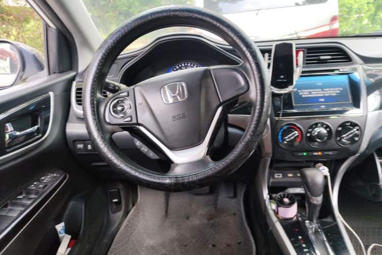 Used Honda Crider 2015 1.8L automatic luxury edition Steering Wheel