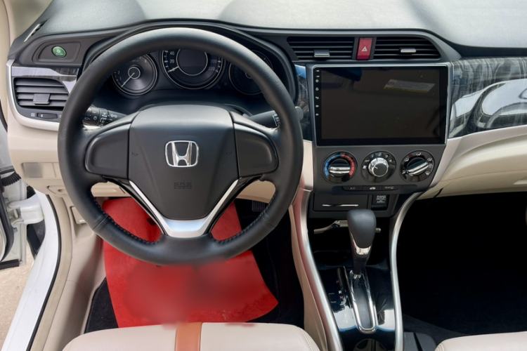 Used Honda Crider 2015 1.8L automatic comfort version Steering Wheel