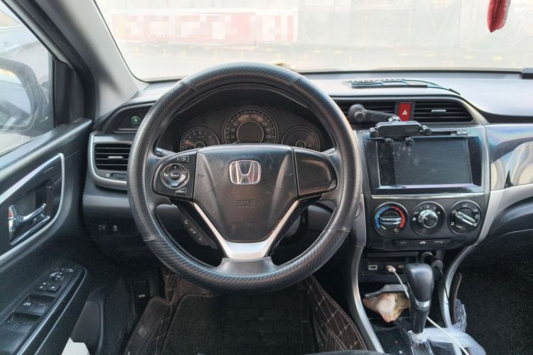Used Honda Crider 2015 1.8L Automatic Ultra-Configured Limited Edition Steering Wheel