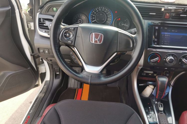 Used Honda Crider 2015 1.8L automatic luxury edition Steering Wheel