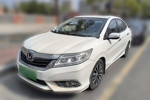 Used Honda Crider 2015 1.8L automatic luxury edition