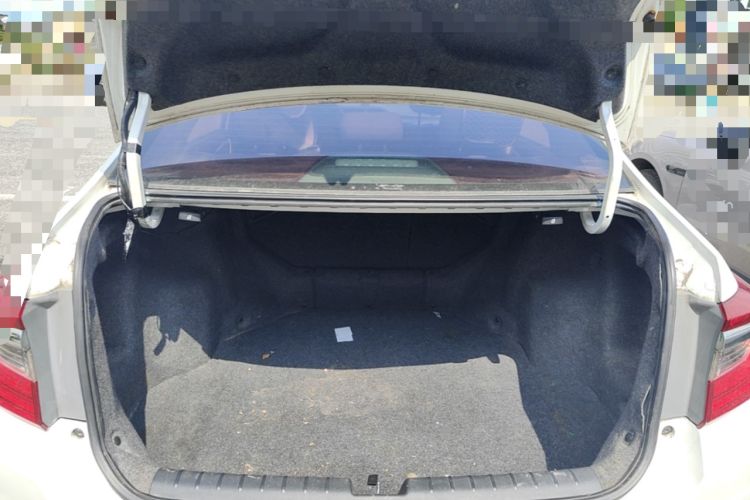 Used Honda Crider 2015 1.8L automatic luxury edition Trunk