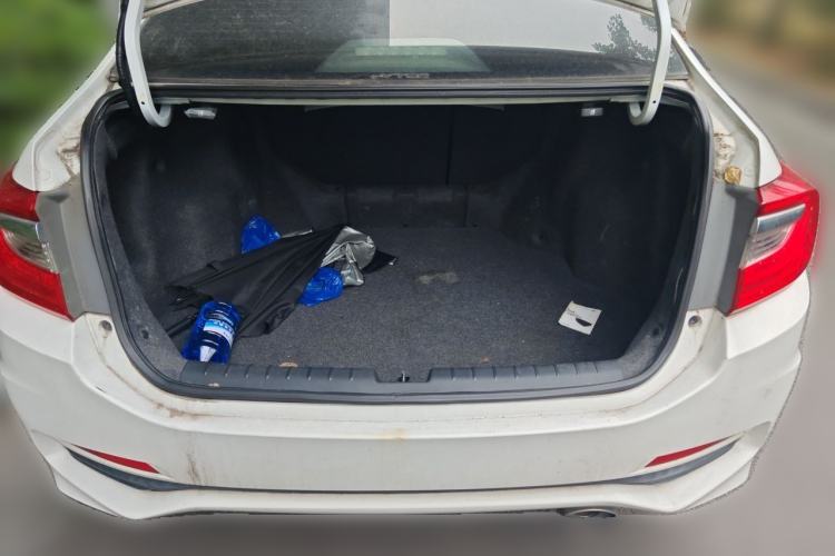 Used Honda Crider 2015 1.8L automatic comfort version Trunk