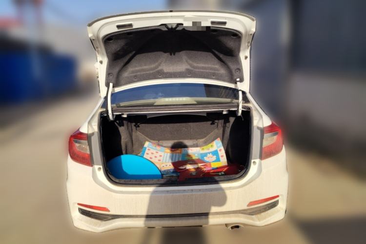 Used Honda Crider 2015 1.8L manual Comfort version Trunk