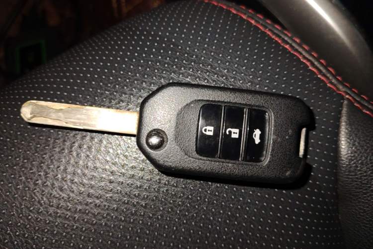 Used Honda Crider 2015 1.8L automatic comfort version Vehicle Key