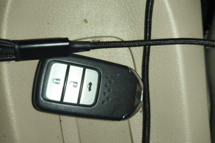 Used Honda Crider 2015 1.8L automatic luxury edition Vehicle Key
