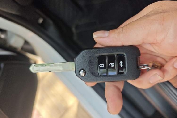 Used Honda Crider 2015 1.8L automatic comfort version Vehicle Key