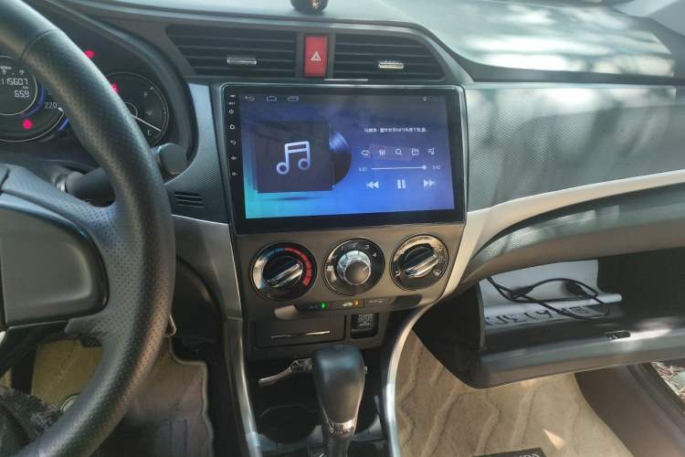 Used Honda Crider 2016 1.8L CVT Comfort Version Audio And AC Panel