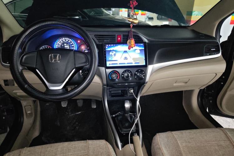 Used Honda Crider 2016 1.8L Manual Fashion Edition Center Console
