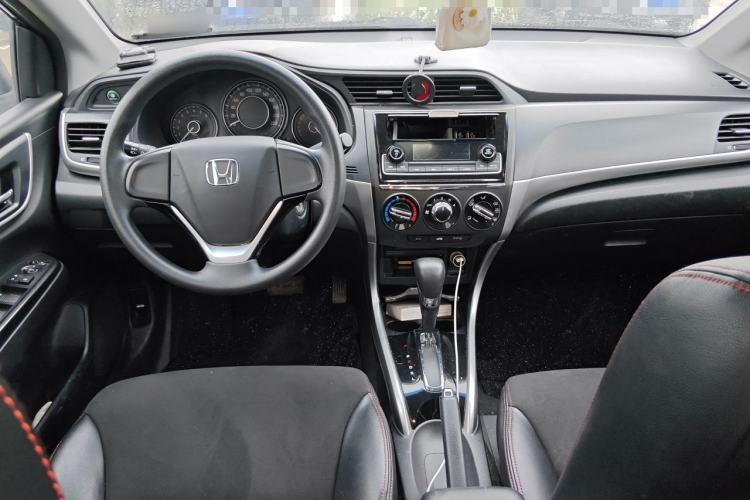 Used Honda Crider 2016 1.8L CVT Comfort Version Center Console