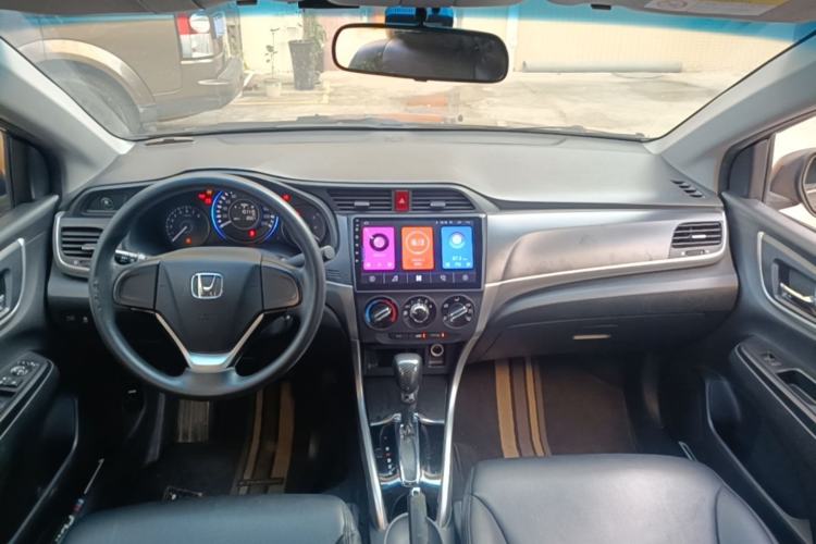 Used Honda Crider 2016 1.8L CVT Comfort Version Center Console