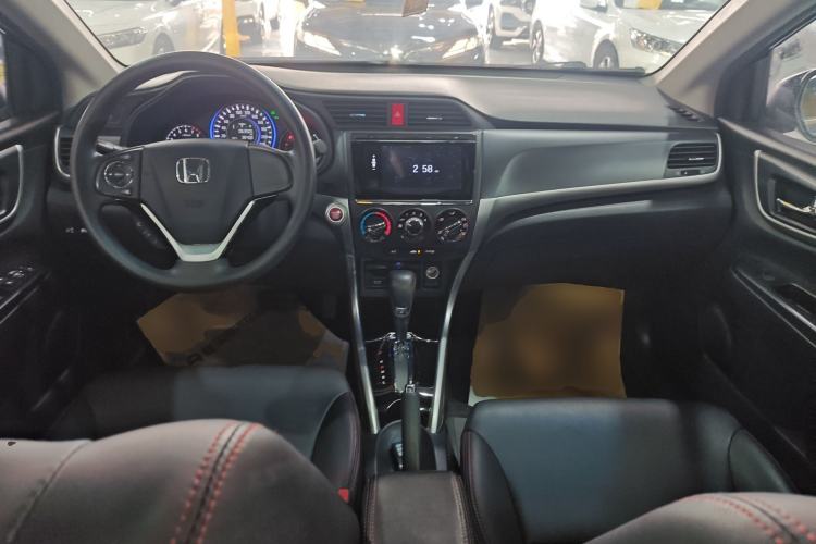 Used Honda Crider 2016 1.8L CVT Luxury Edition Center Console