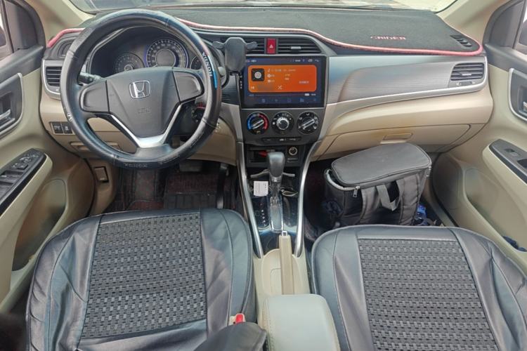 Used Honda Crider 2016 1.8L CVT Comfort Version Center Console