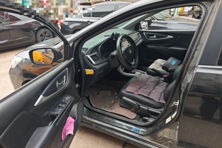 Used Honda Crider 2016 1.8L CVT Luxury Edition Driver Seat