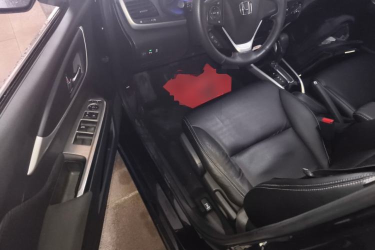 Used Honda Crider 2016 1.8L CVT Luxury Edition Driver Seat