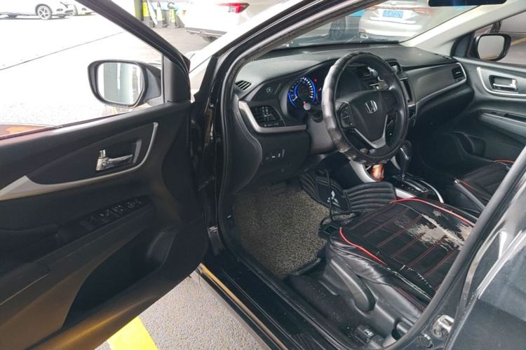 Used Honda Crider 2016 1.8L CVT Luxury Edition Driver Seat