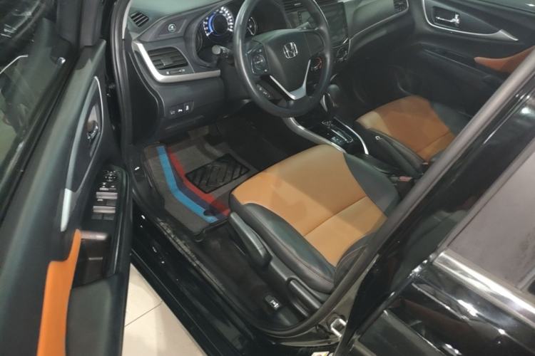 Used Honda Crider 2016 1.8L CVT Luxury Edition Driver Seat