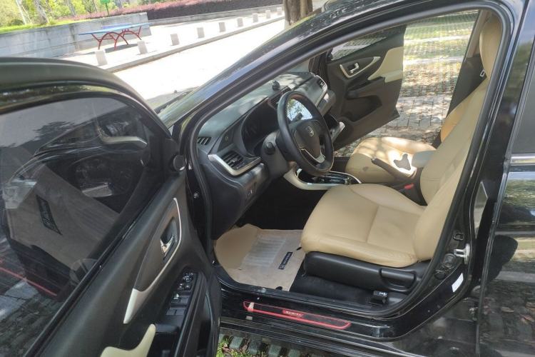 Used Honda Crider 2016 1.8L CVT Comfort Version Driver Seat