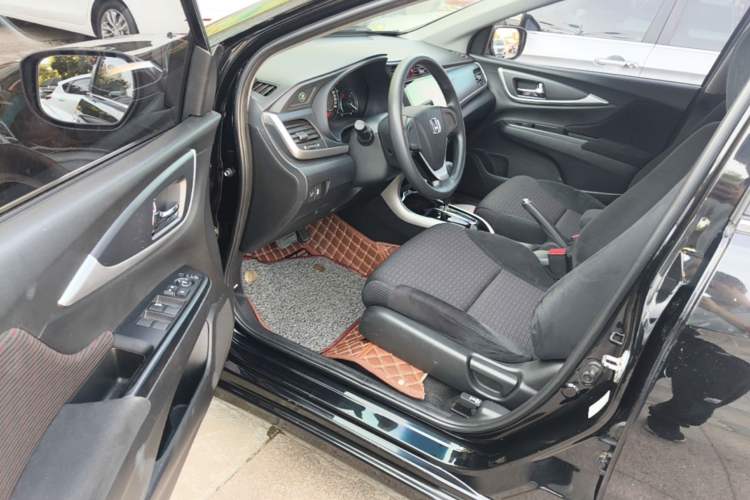 Used Honda Crider 2016 1.8L CVT Comfort Version Driver Seat