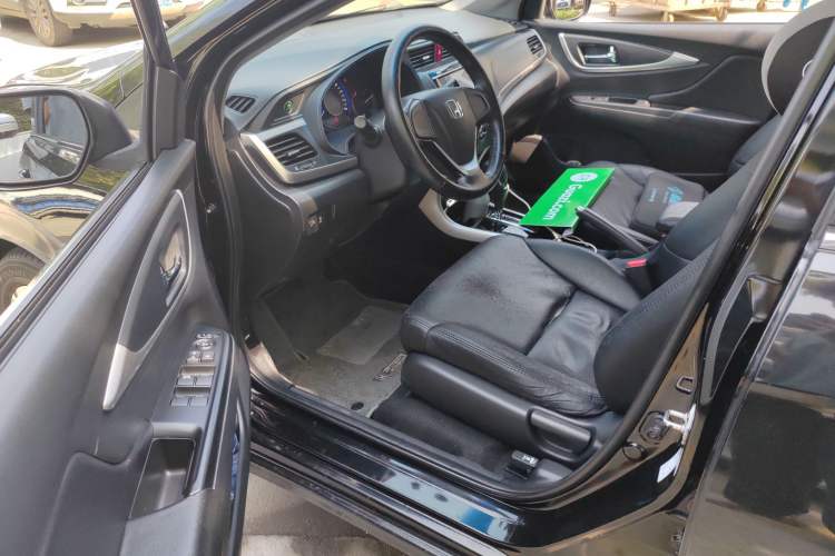 Used Honda Crider 2016 1.8L CVT Comfort Version Driver Seat