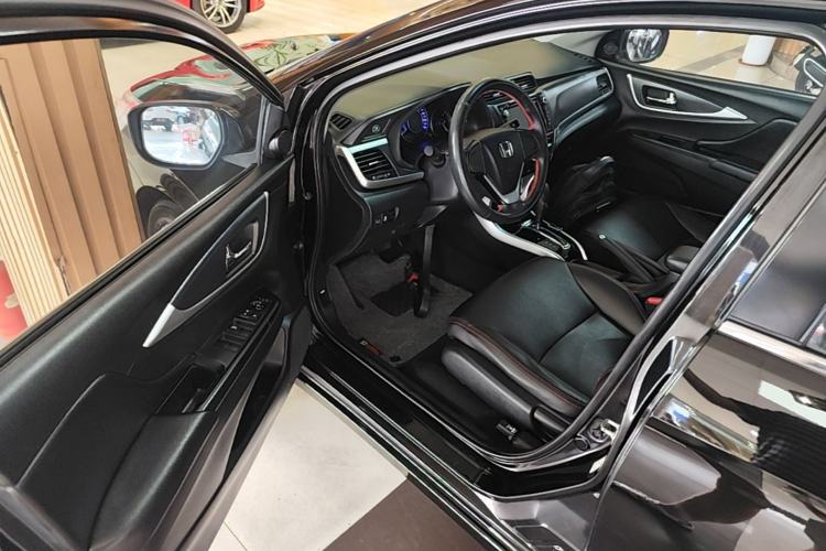 Used Honda Crider 2016 1.8L CVT Comfort Version Driver Seat