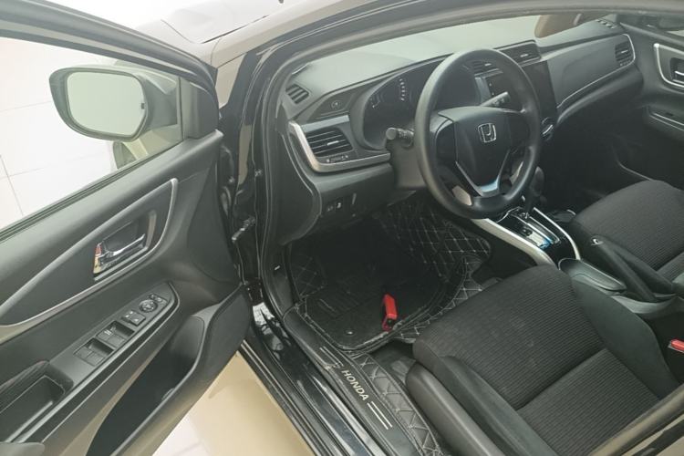 Used Honda Crider 2016 1.8L CVT Comfort Version Driver Seat
