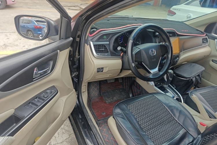 Used Honda Crider 2016 1.8L CVT Comfort Version Driver Seat