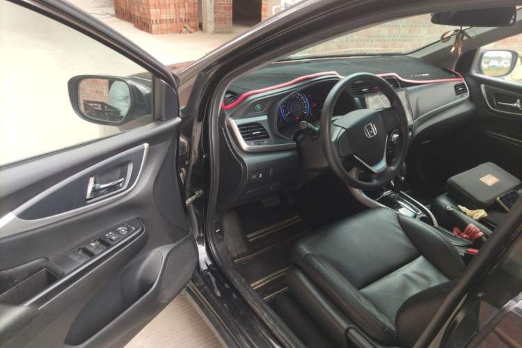 Used Honda Crider 2016 1.8L CVT Comfort Version Driver Seat