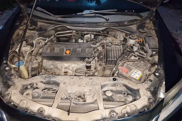 Used Honda Crider 2016 1.8L Manual Comfort Version Engine Bay