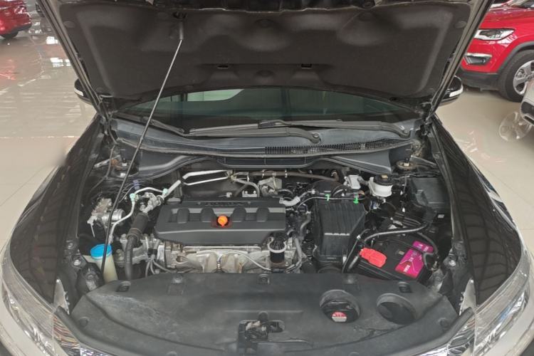 Used Honda Crider 2016 1.8L CVT Luxury Edition Engine Bay
