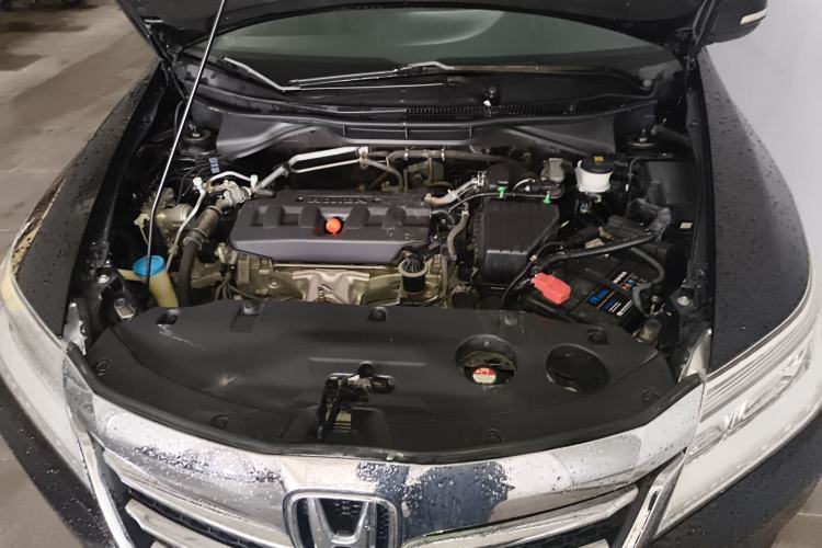 Used Honda Crider 2016 1.8L CVT Luxury Edition Engine Bay